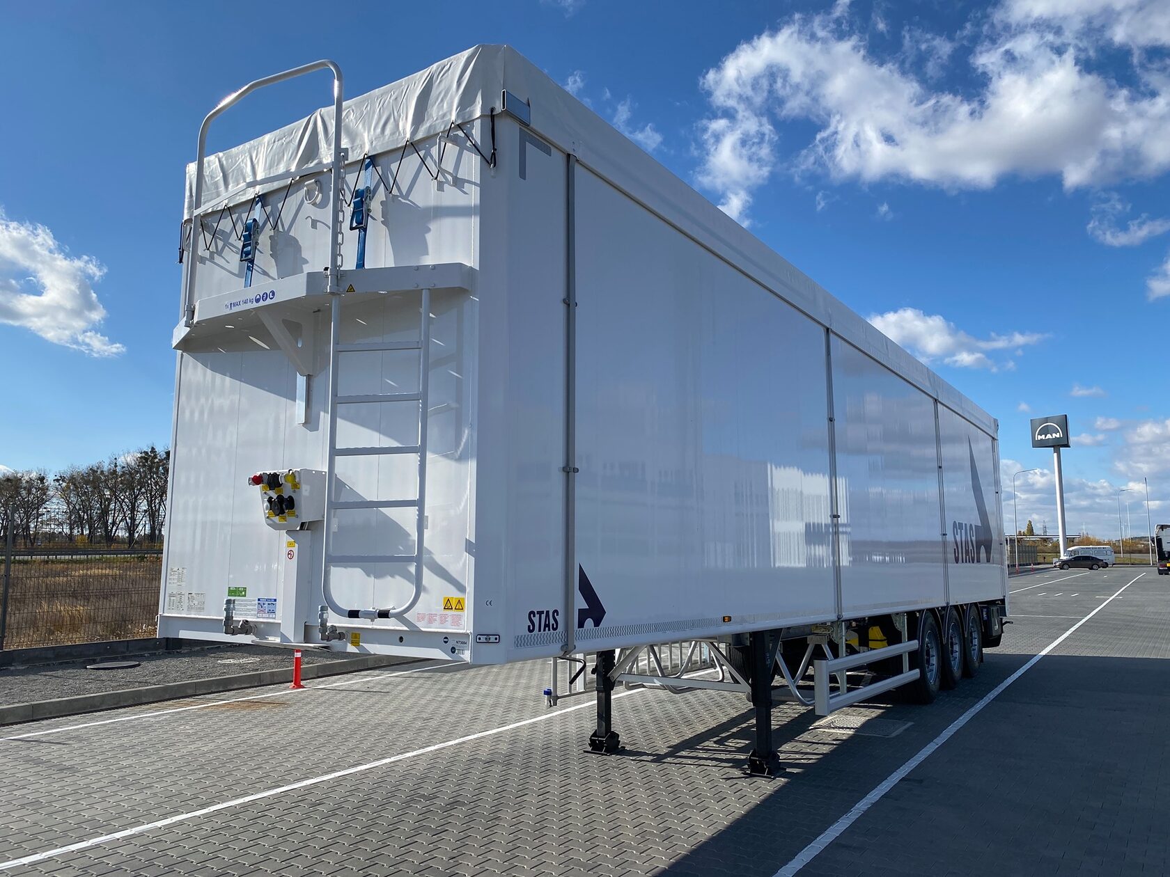 Напівпричіп STAS BioSTAR знайшов нового господаря - 2