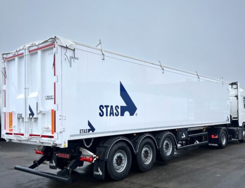 Відвантаження напівпричепа STAS agroSTAR 60.9 м³ та Scania R440